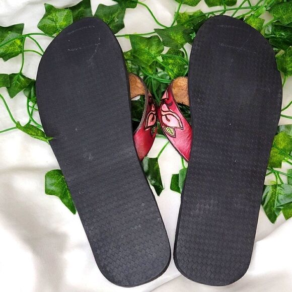 Handmade Leather Flip Flops. Absolutely Beautiful. Like New - Picture 3 of 7